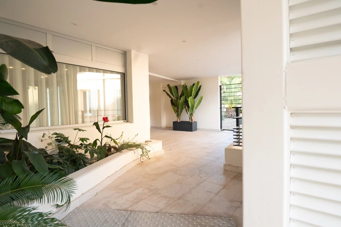 Apartment in Cannes, Provence-Alpes-Côte d'Azur, France 2 - 17390052