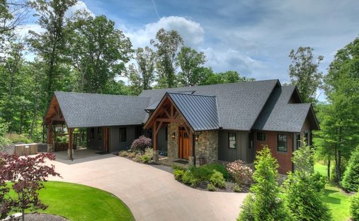 House in Mineral Bluff, Georgia, United States 1