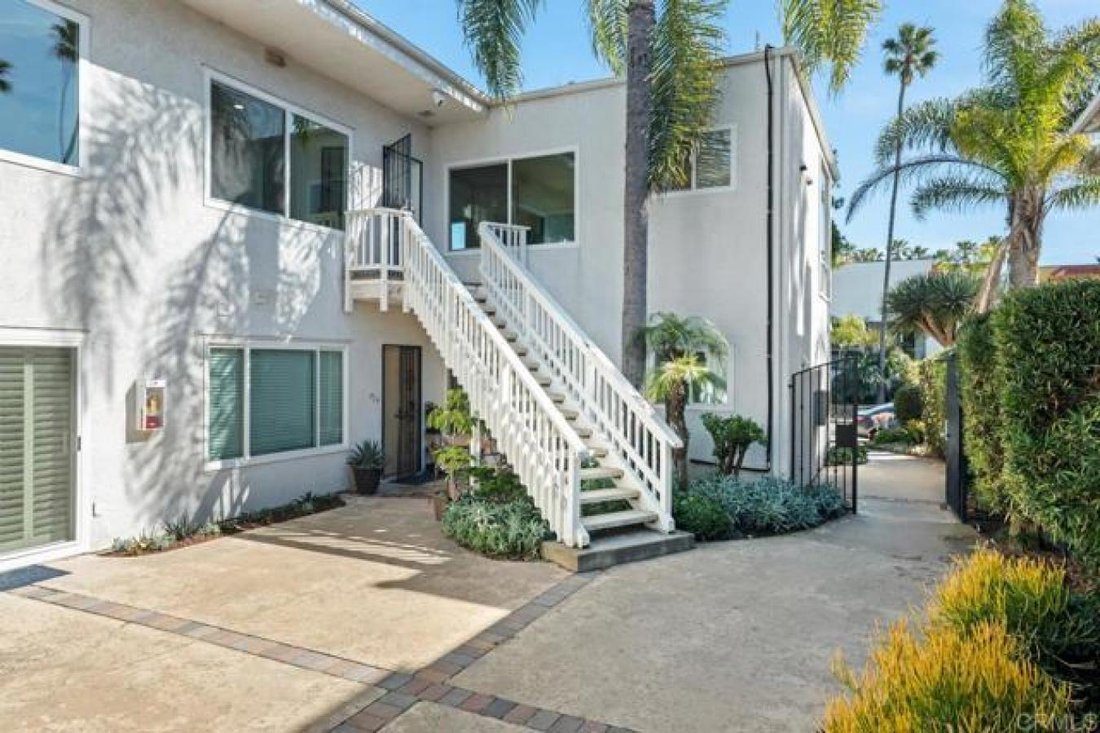 Condo in San Diego, California, United States 4 - 17394731