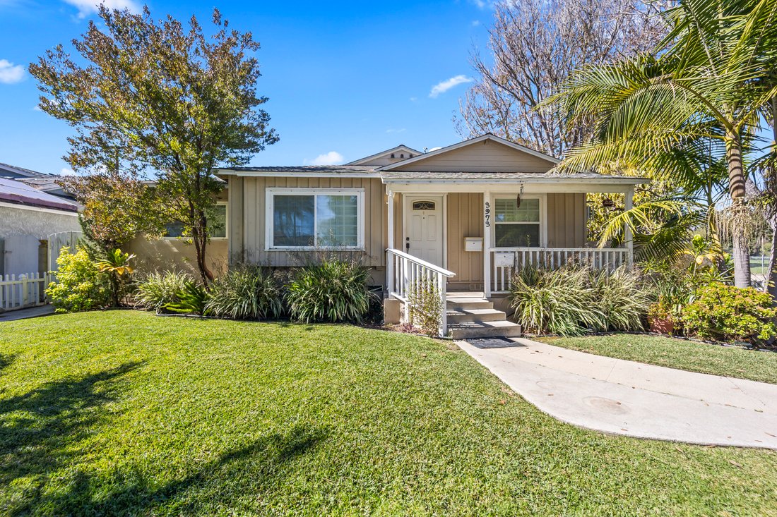 House in Signal Hill, California, United States 1 - 17389879