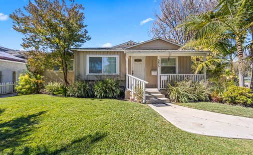House in Signal Hill, California, United States 1