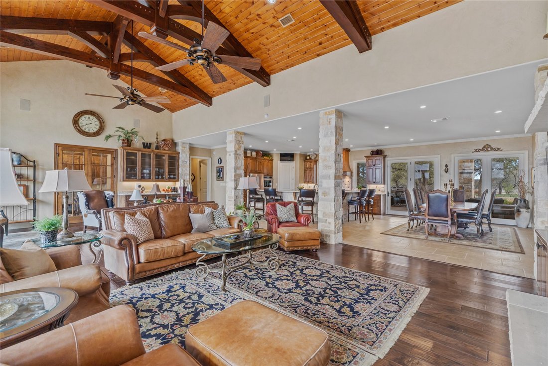 House in Mullin, Texas, United States 1 - 17391148