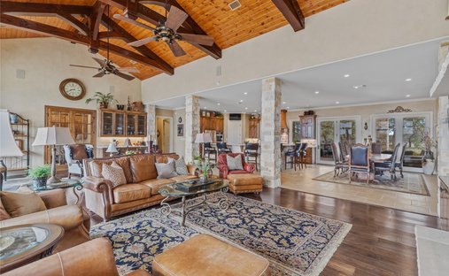 House in Mullin, Texas, United States 1