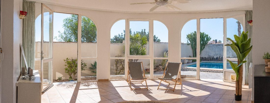 Villa in Playa Flamenca, Orihuela, Valencian Community 3 - 17391460