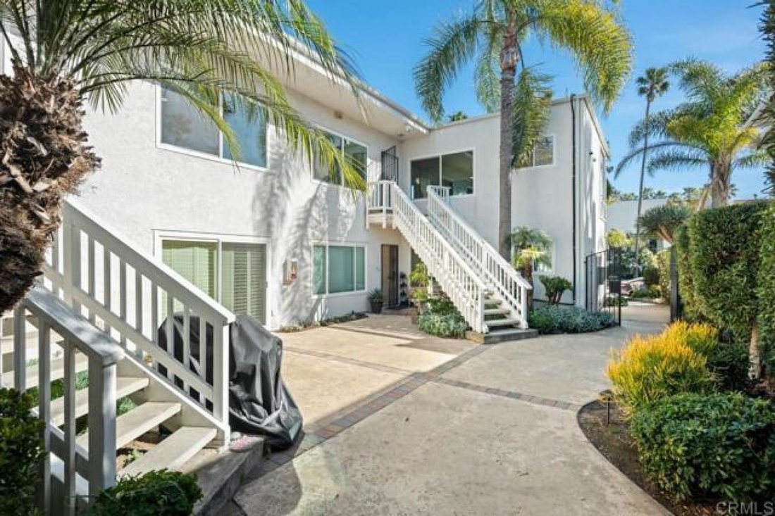 Condo in San Diego, California, United States 3 - 17394731