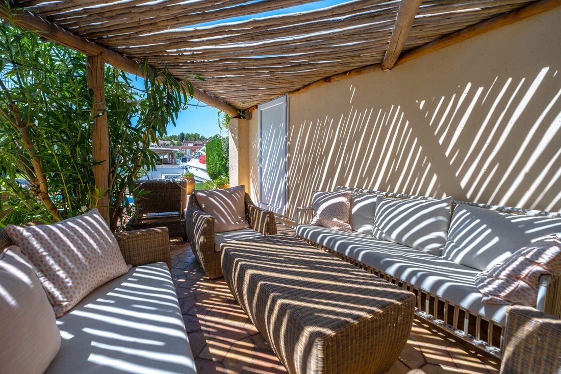 House in Grimaud, Provence-Alpes-Côte d'Azur, France 3 - 16274836