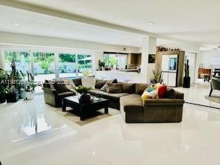 House in North Miami Beach, Florida, United States 5 - 17390322