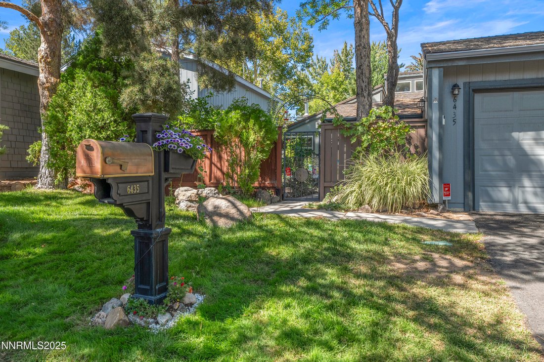 House in Reno, Nevada, United States 1 - 17389922