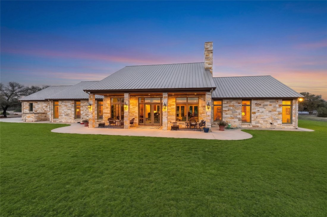 House in Mullin, Texas, United States 2 - 17391148