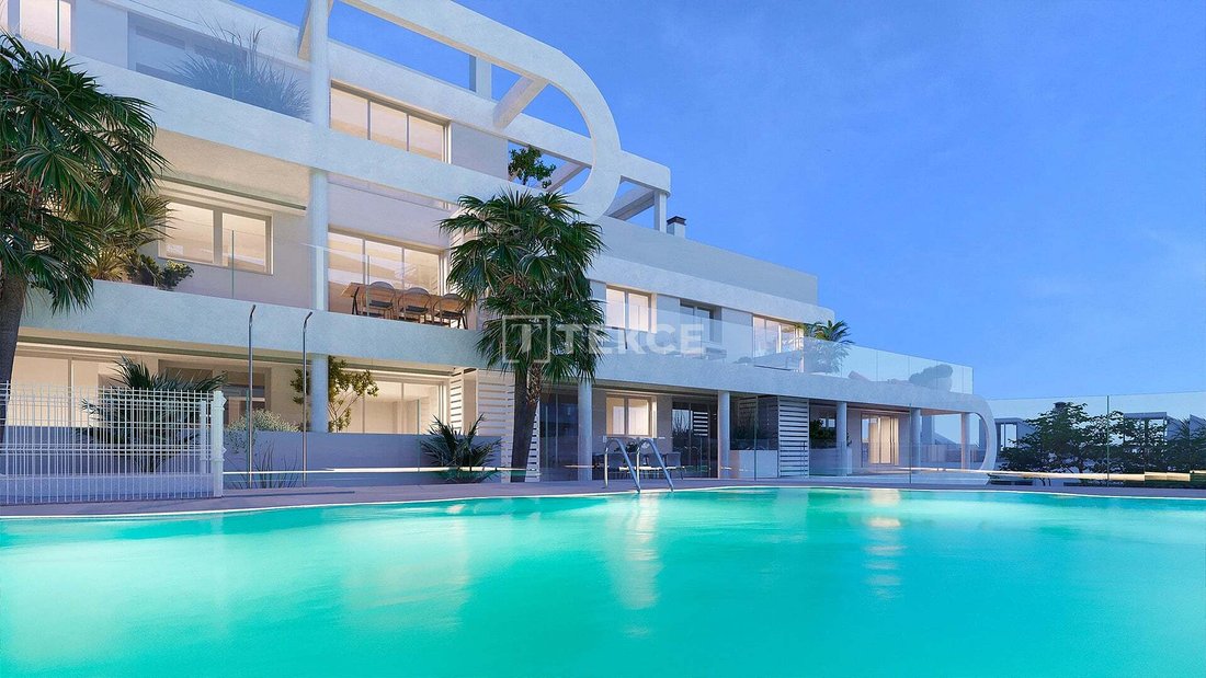Apartment in Estepona, Andalusia, Spain 4 - 17392182