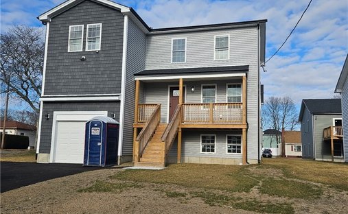 House in Cranston, Rhode Island, United States 1