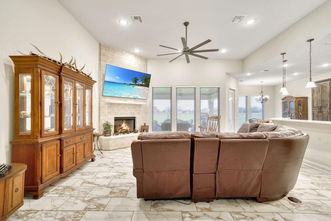 House in Wixon Valley, Texas, United States 4 - 17393557