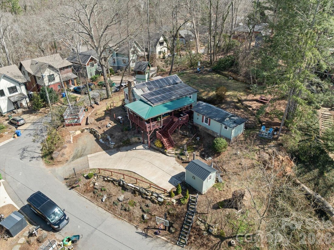 House in Asheville, North Carolina, United States 2 - 17392599