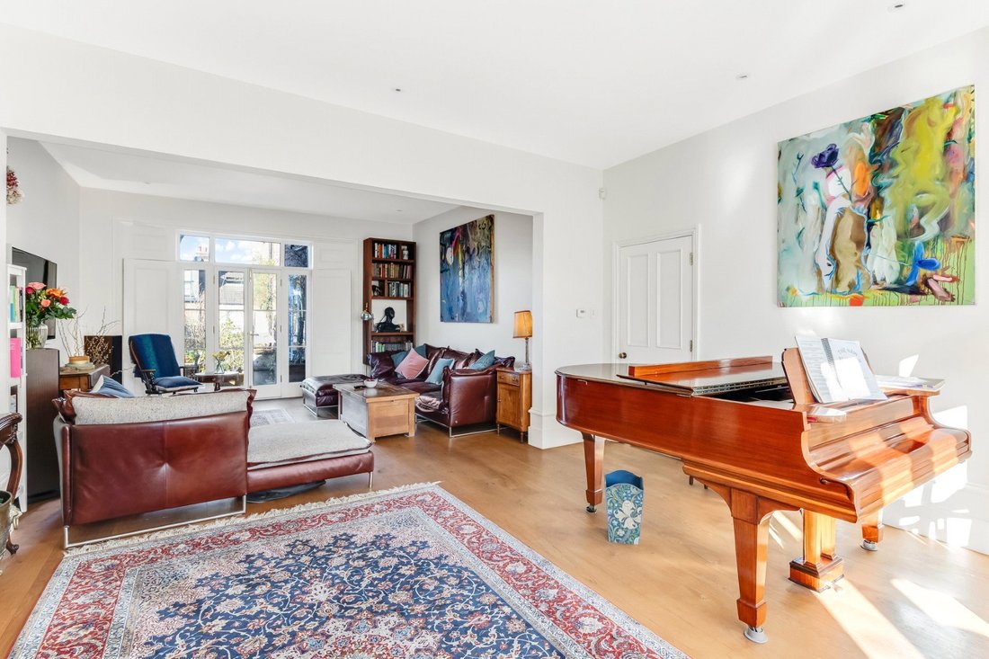 House in Muswell Hill, Haringey, England 1 - 17390100