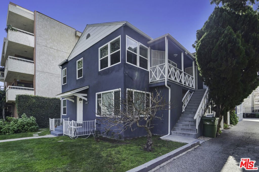 Los Angeles, California, United States 4 - 17393522