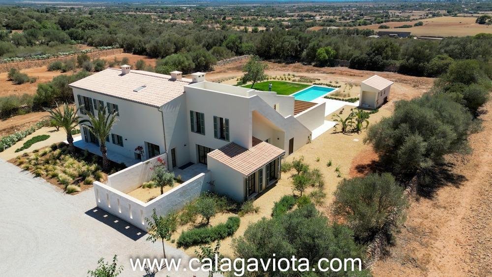 Villa in ses Salines, Balearic Islands, Spain 4 - 15099581