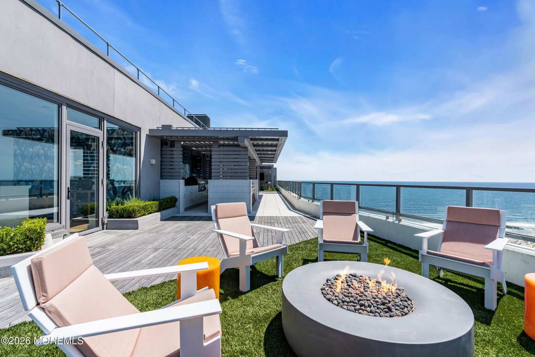 Condo in Asbury Park, New Jersey, United States 4 - 17393935
