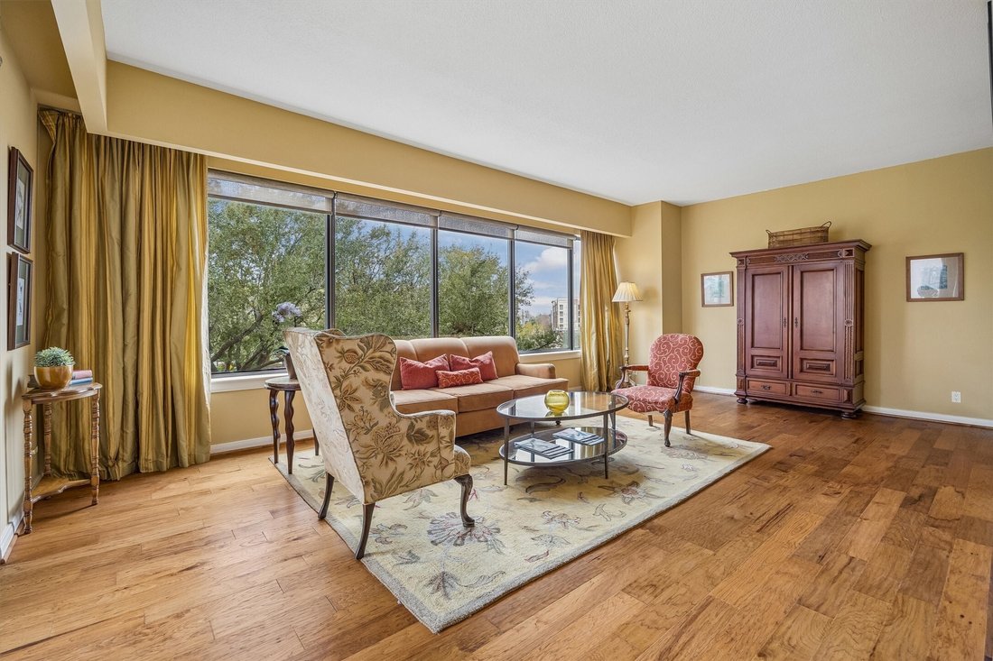 Condo in Houston, Texas, United States 4 - 17394650