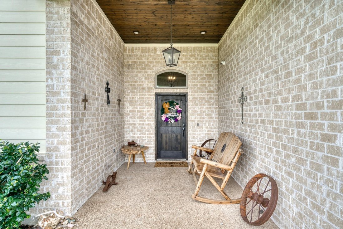 House in Wixon Valley, Texas, United States 2 - 17393557