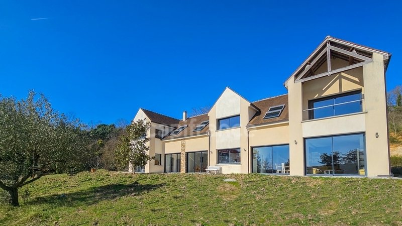 House in Le Val-Saint-Germain, Ile-de-France, France 2 - 17389254