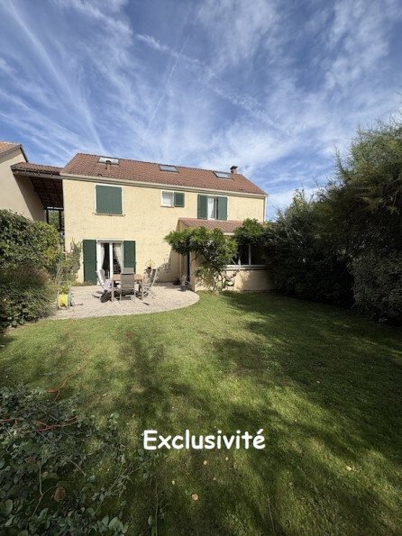 House in Toussus-le-Noble, Ile-de-France, France 1 - 17391335