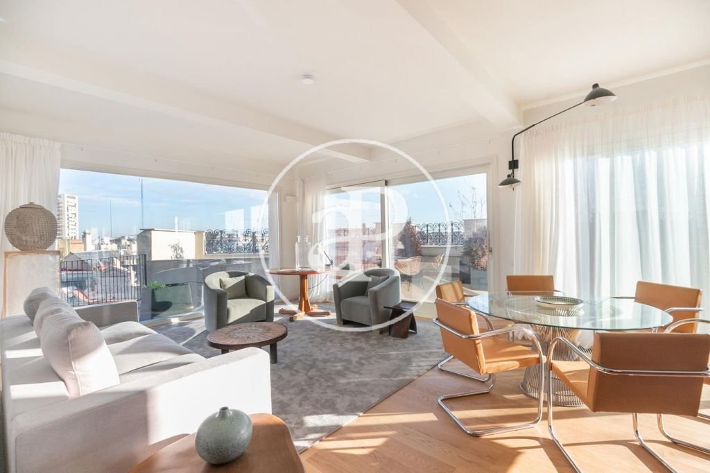 Apartment in Eixample, Barcelona, Spain 3 - 17394420