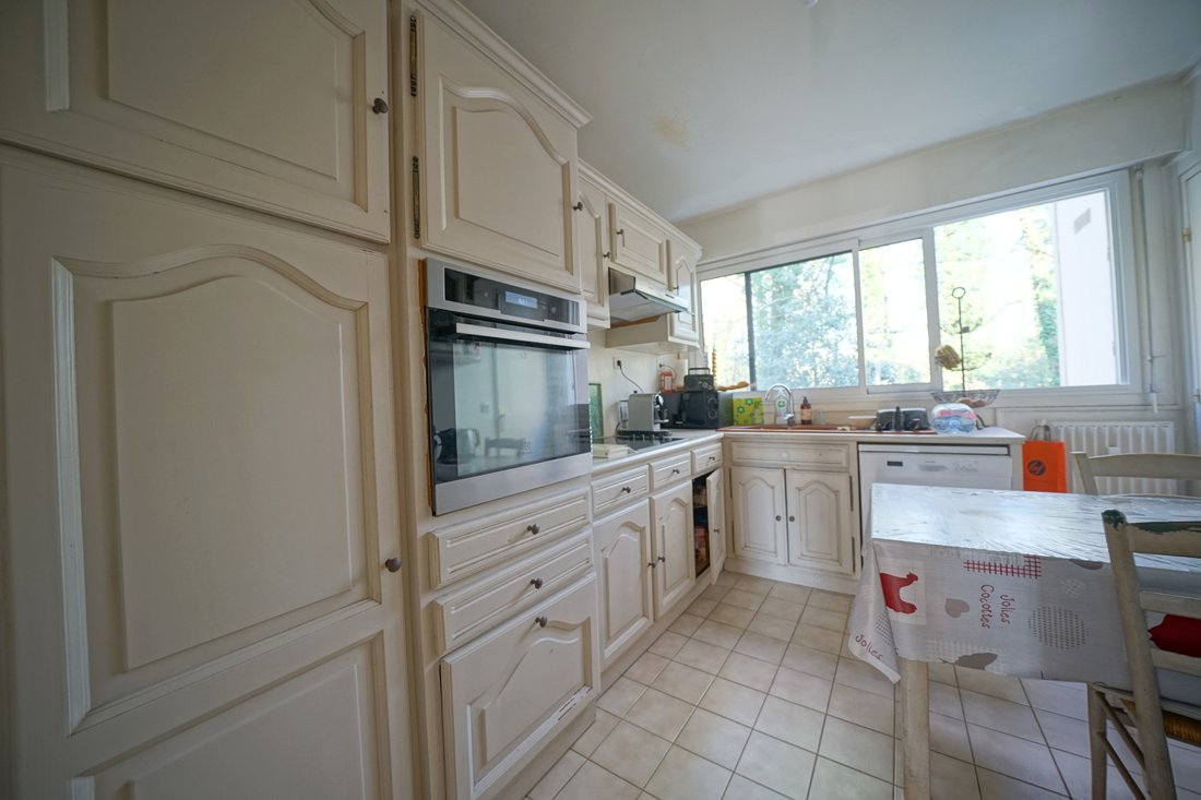 Apartment in Bailly, Ile-de-France, France 5 - 17391208
