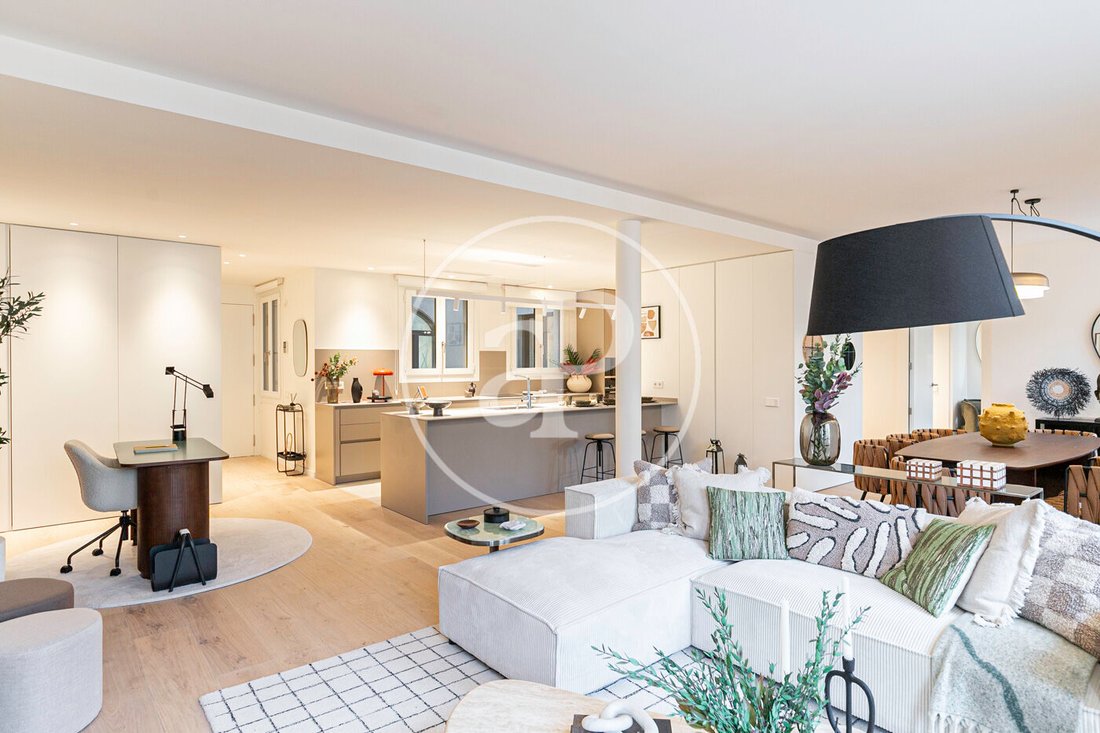Apartment in Eixample, Barcelona, Spain 2 - 17394445