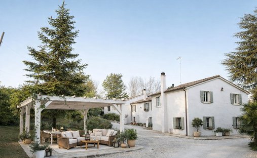 Country House in Torrette-Palombina-Collemarino, Ancona, Marche 1