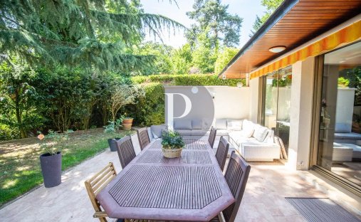 House in Bois de Verrieres-Vaupereux, Verrières-le-Buisson, France 1