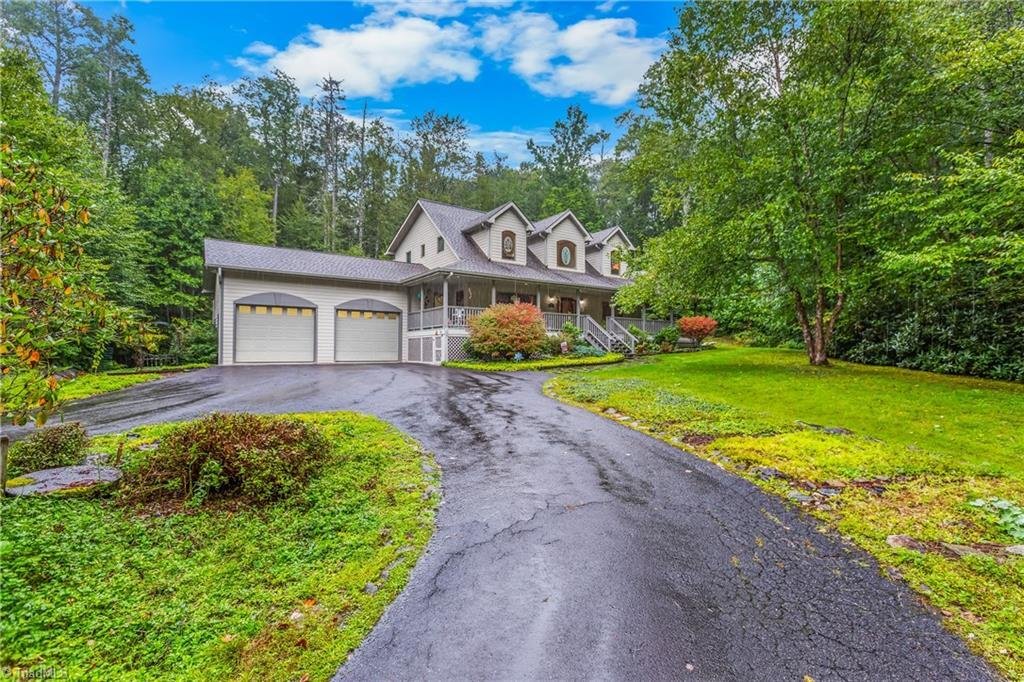 House in Linville, North Carolina, United States 2 - 17393356
