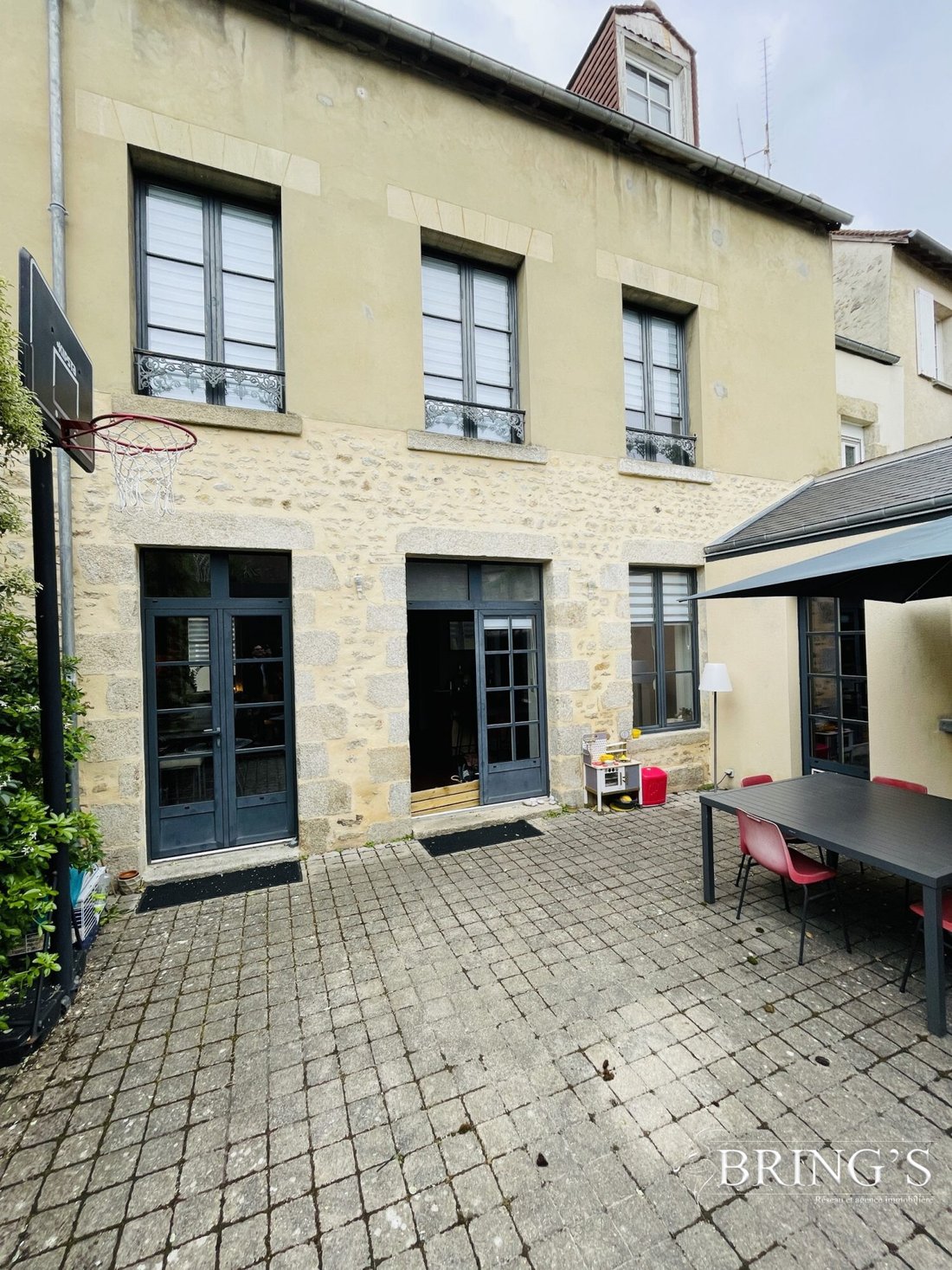 House in Alencon, Normandy, France 3 - 15627932