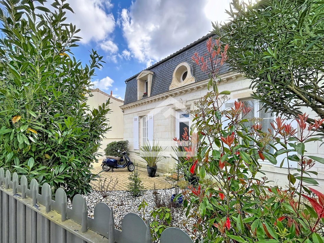 House in Le Lac-Bacalan, Bordeaux, France 1 - 17391444