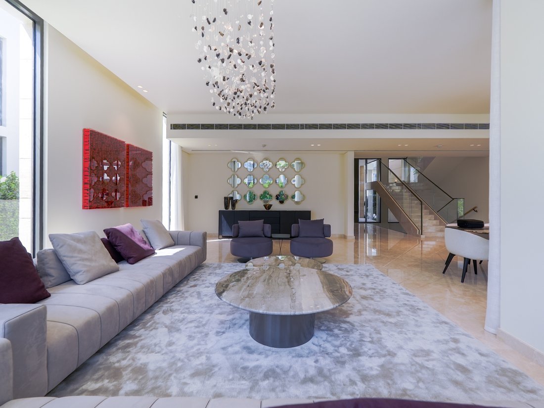 Villa in Hadaeq Sheikh Mohammed Bin Rashid, Dubai, United Arab Emirates 5 - 17394746