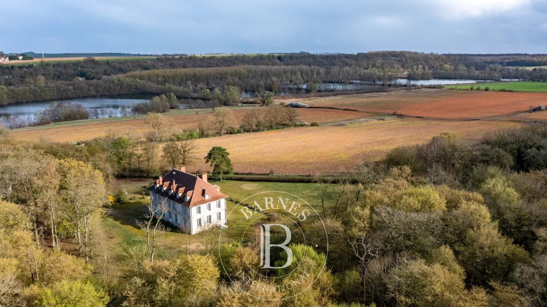 House in Meaux, Ile-de-France, France 2 - 16871847
