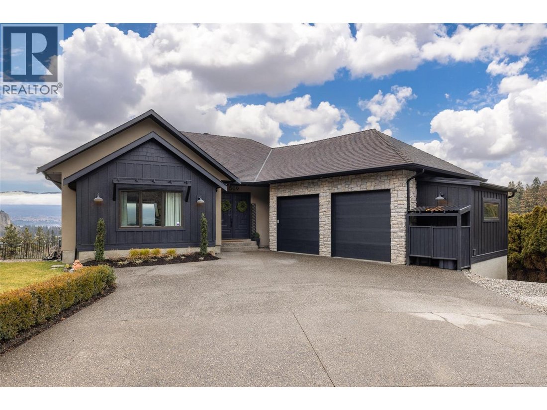 House in Kelowna, British Columbia, Canada 2 - 17242072
