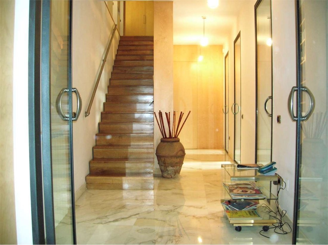 Villa in Historic Center, Perugia, Italy 2 - 17391341