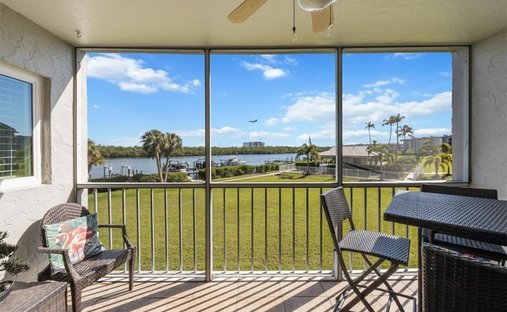 Condo in Naples, Florida, United States 1