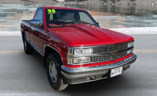 1990 Chevrolet C/K1500 Cheyenne Reg Cab 4WD in Billings, MT, United States 1