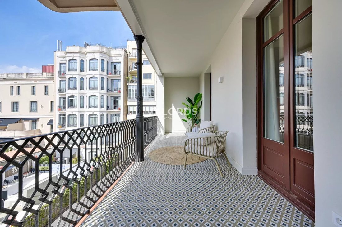 Apartment in Eixample, Barcelona, Spain 3 - 17392305
