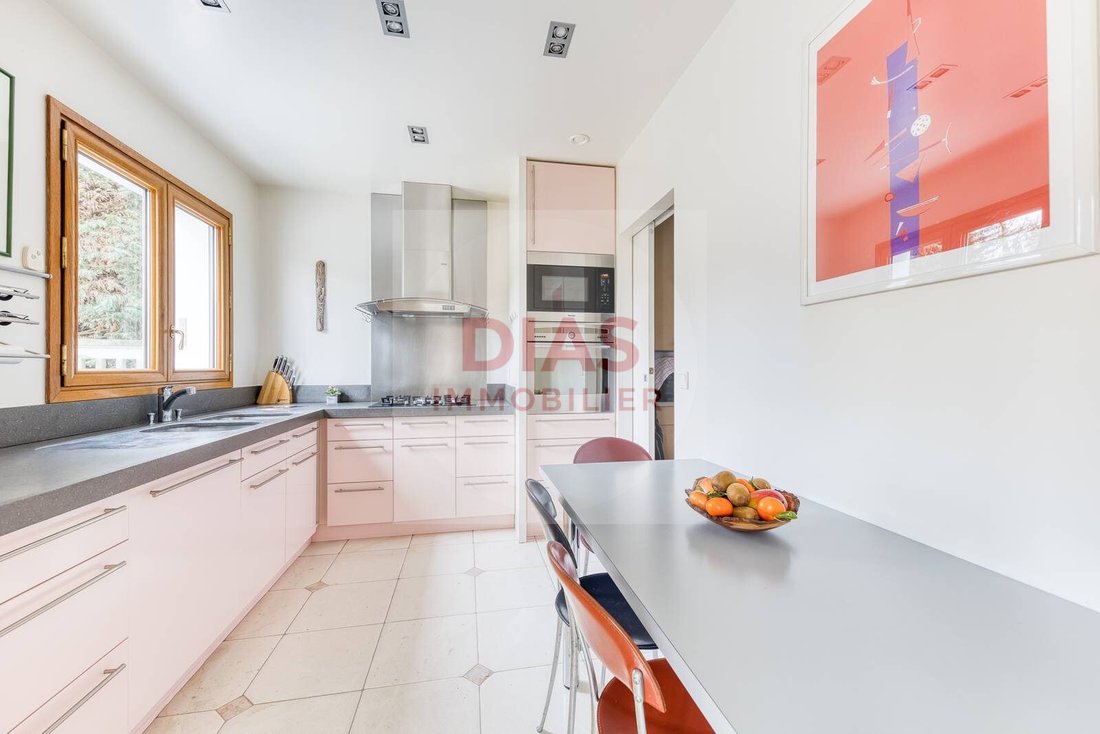 House in Bercheres Nord, Pontault-Combault, France 5 - 17393147