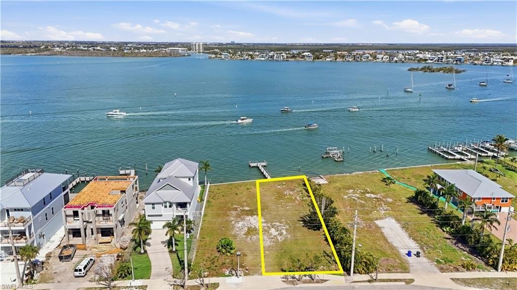 Land in Fort Myers Beach, Florida, United States 5 - 17392089