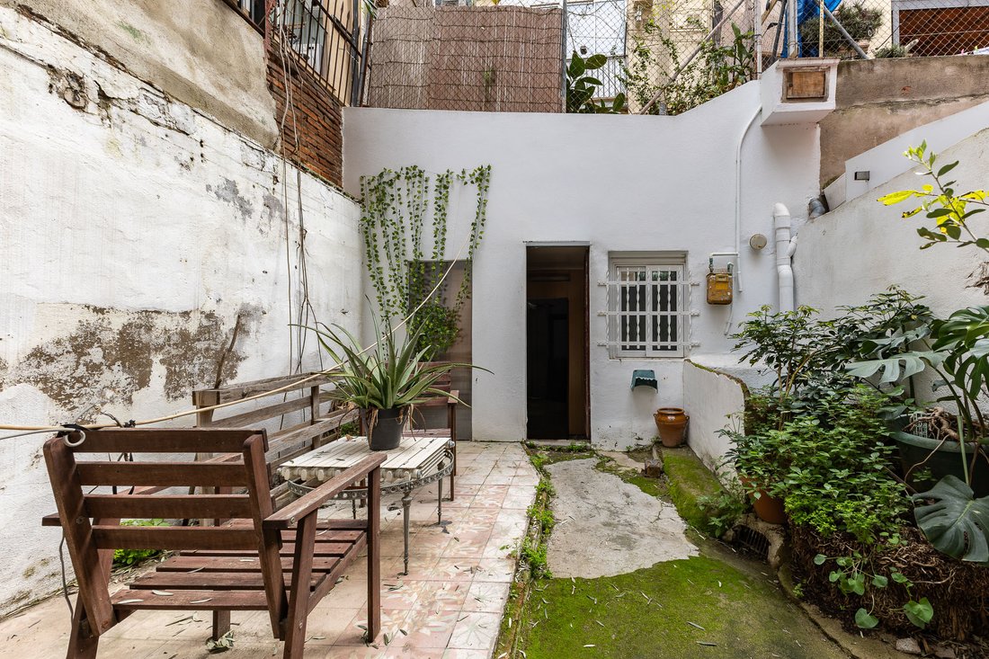 Apartment in Eixample, Barcelona, Spain 4 - 17392318