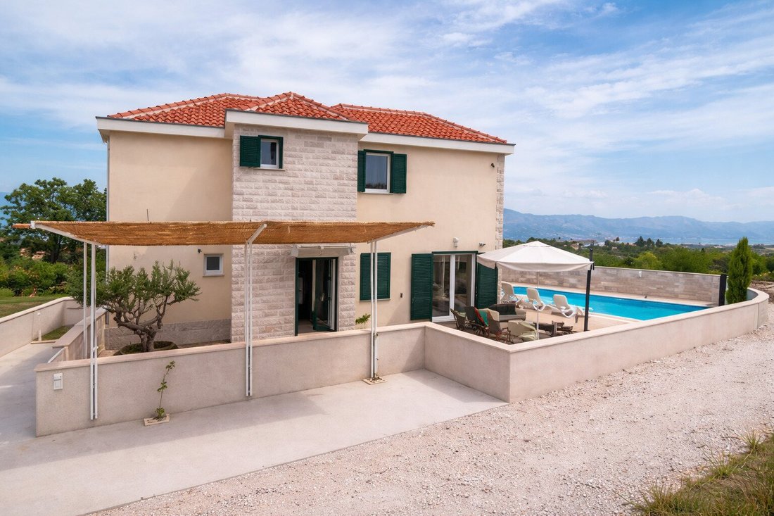 Villa in Skrip, Split-Dalmatia County, Croatia 4 - 17394943