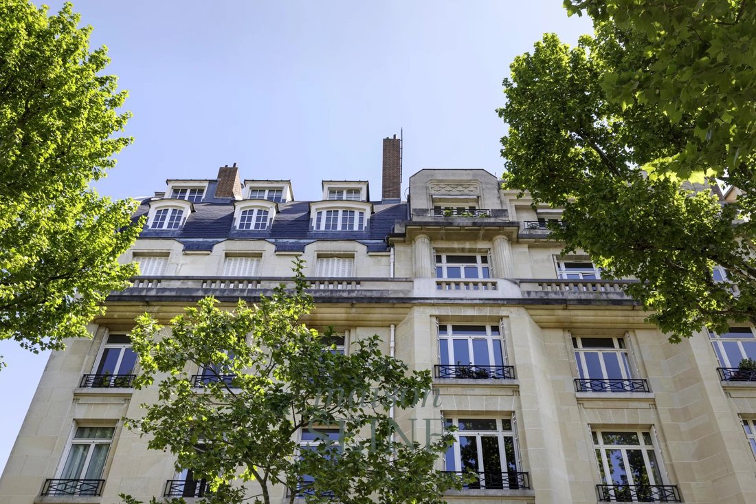 Apartment in Villiers-L. Michel, Levallois-Perret, France 4 - 17392287