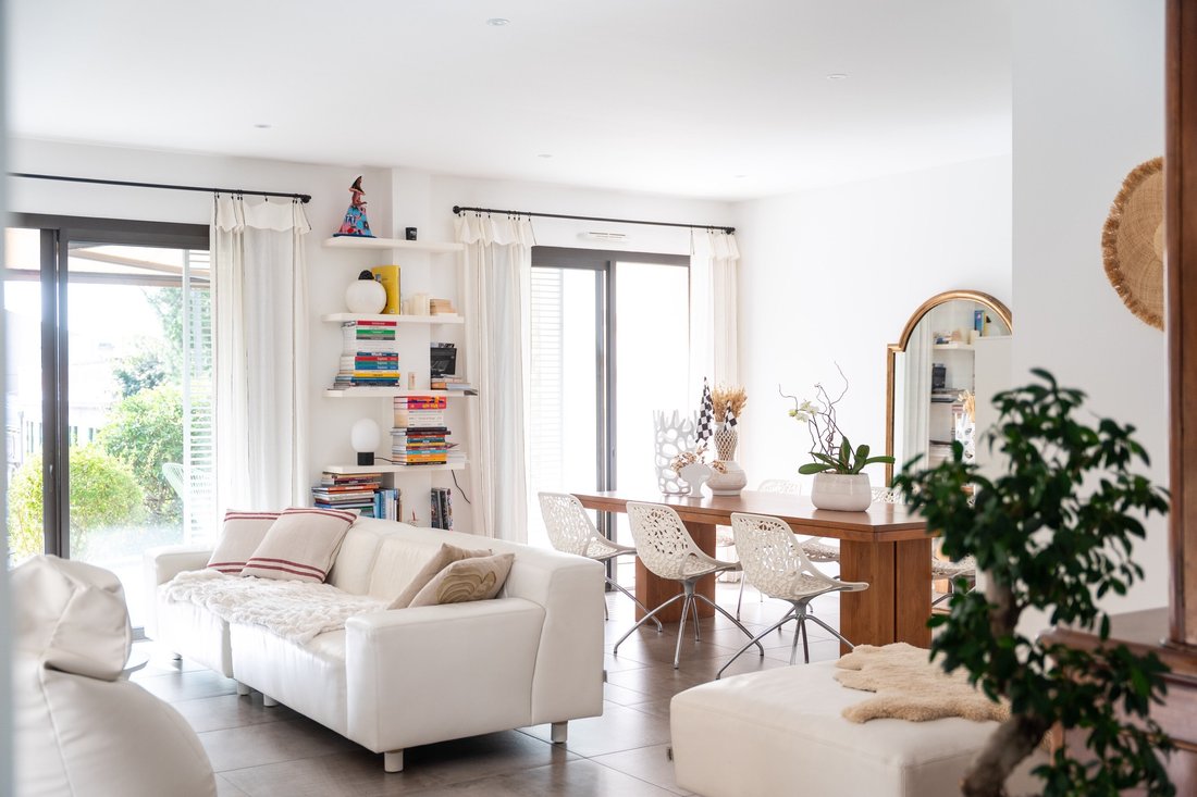 Apartment in Zone Industrielle et Commerciale, Royan, France 1 - 17394831