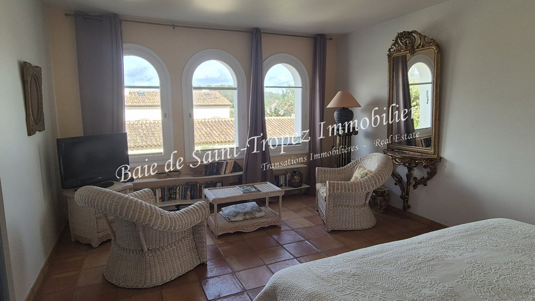 House in Zone Ouest Urbaine, Saint-Tropez, France 1 - 14584231
