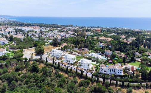 Villa in Golden Mile, Andalusia, Spain 1