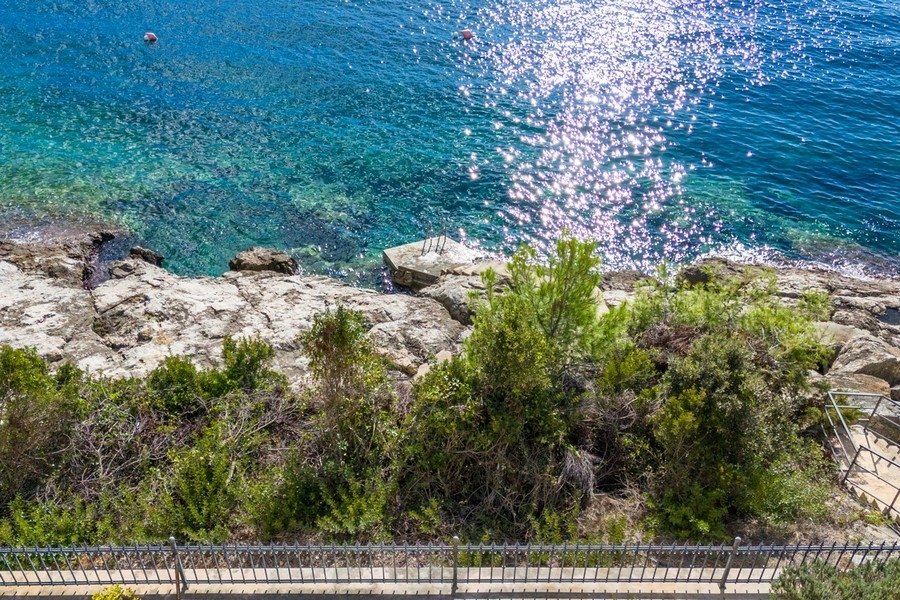 Villa in Gradski kotar Sv. Antun, Korcula, Dubrovnik-Neretva County 1 - 17392079
