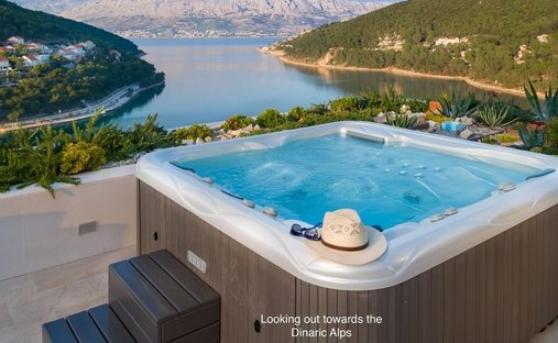 Villa in Split, Split-Dalmatia County, Croatia 1